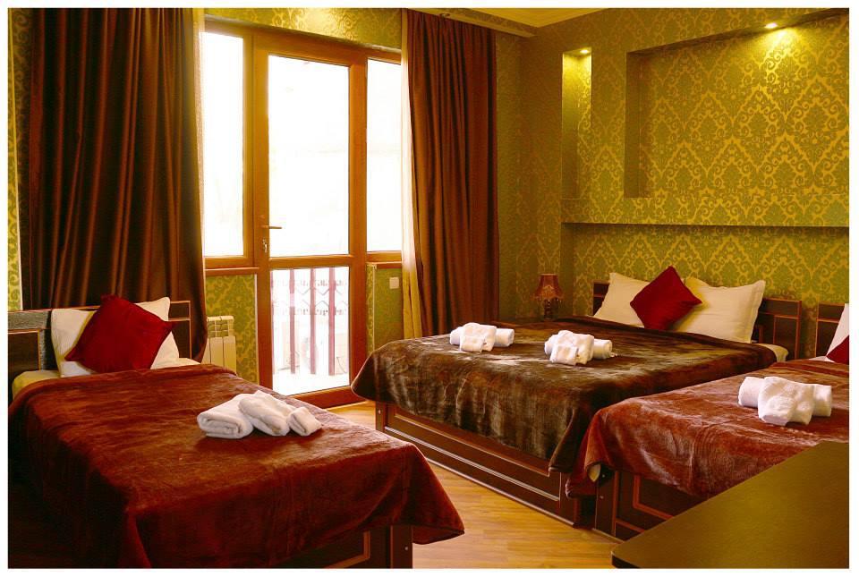 Begi Hotel Tbilisi Esterno foto