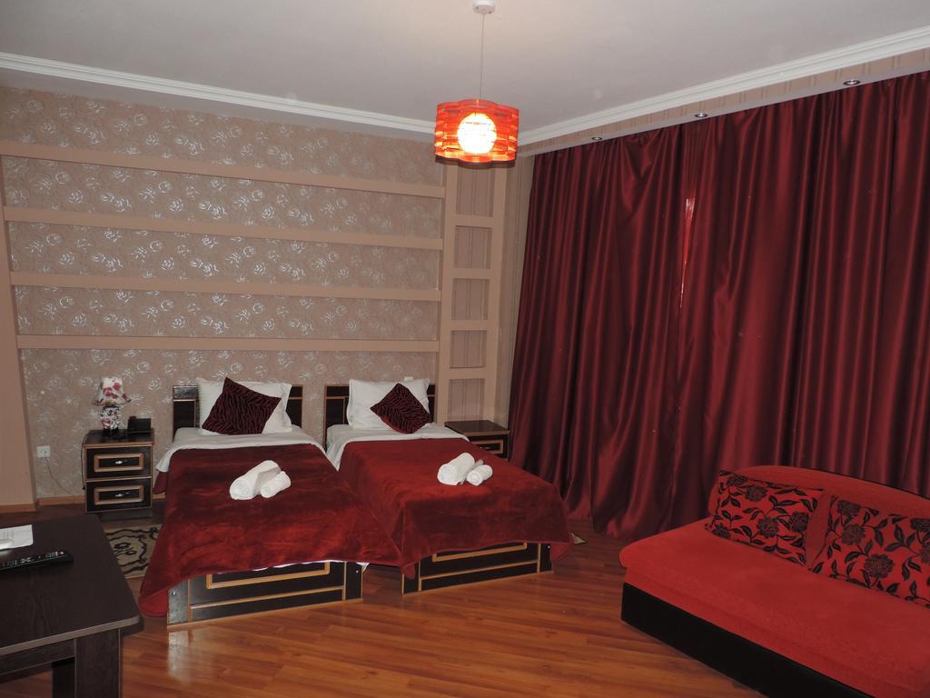 Begi Hotel Tbilisi Esterno foto