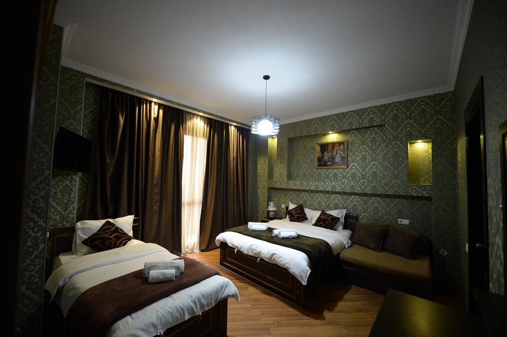 Begi Hotel Tbilisi Esterno foto