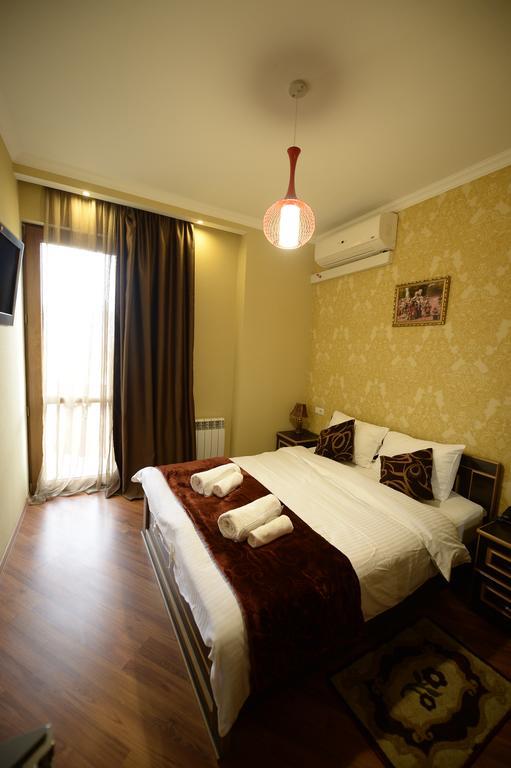 Begi Hotel Tbilisi Esterno foto