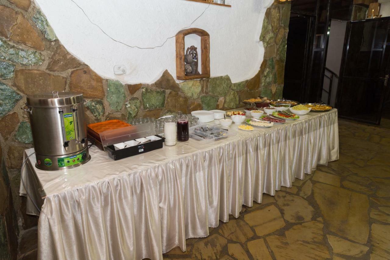 Begi Hotel Tbilisi Esterno foto
