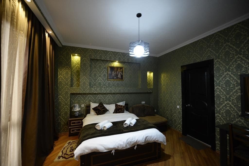 Begi Hotel Tbilisi Esterno foto